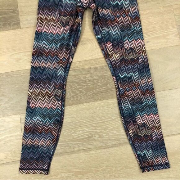 Fabletics High-WaistedâPowerHoldâ7/8âCropsâXS - Picture 5 of 6